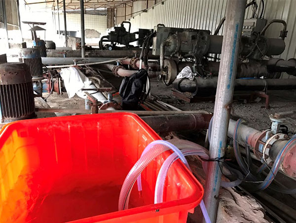 Ȫ��ĳ�̈�(ch��ng)������{(di��o)��������ϴ